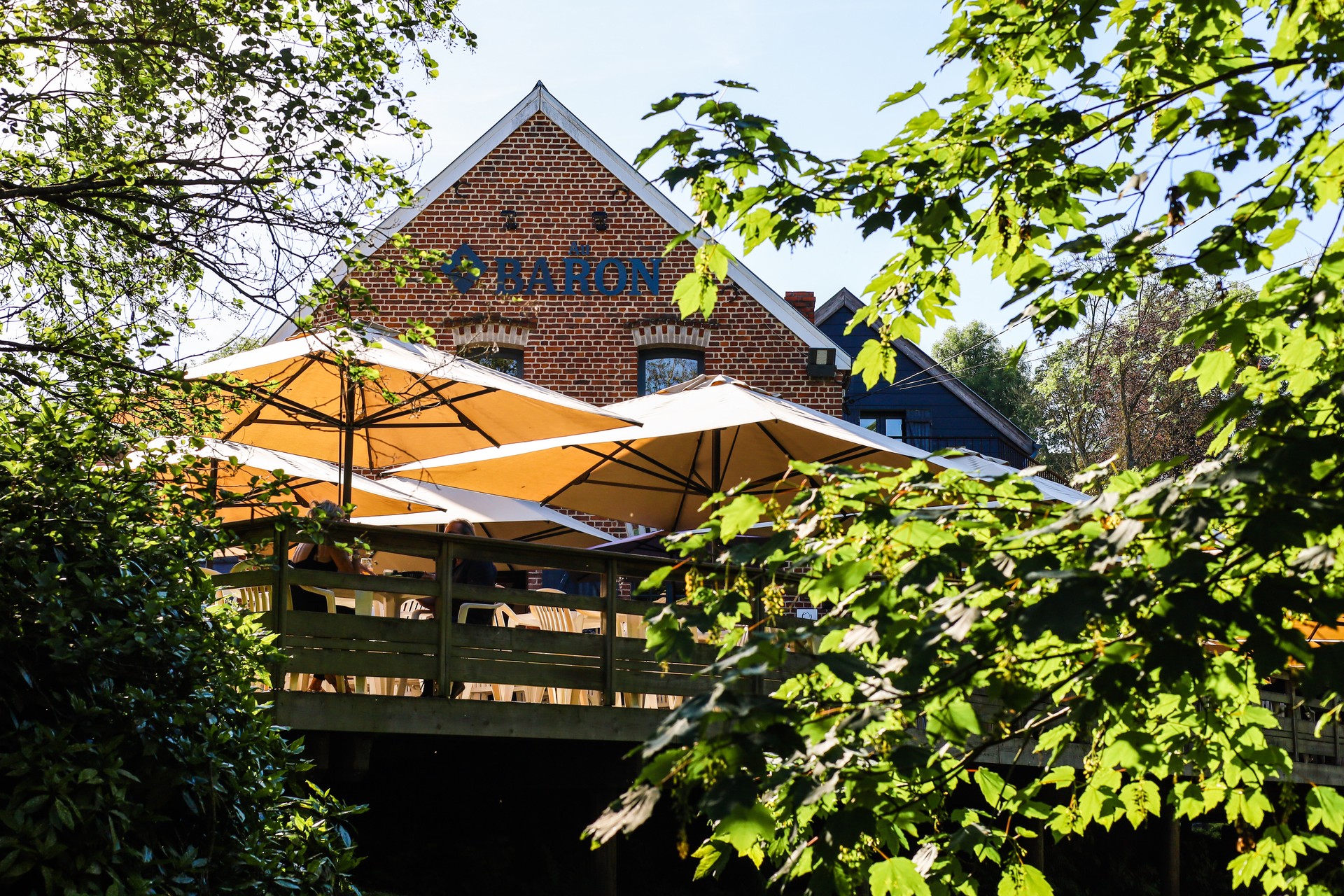 Terrasse Au Baron